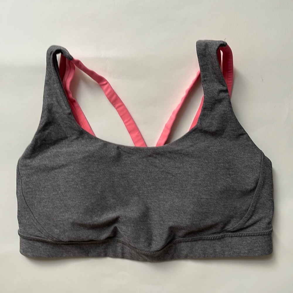 Lululemon workout bra 8